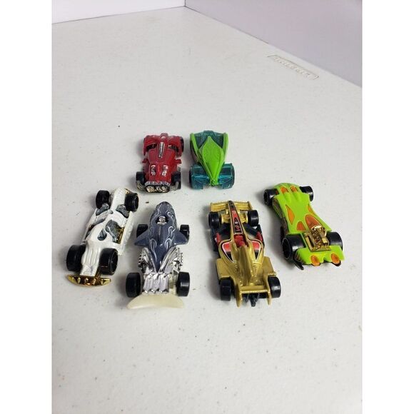 Hot Wheels Vintage Variety Die Cast Vehicles Bundle Set of 6 Lot 2 - Picture 4 of 10